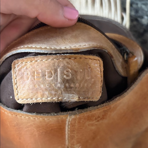 Bedstu eastend Fringe Crossbody Bag - Picture 4 of 5